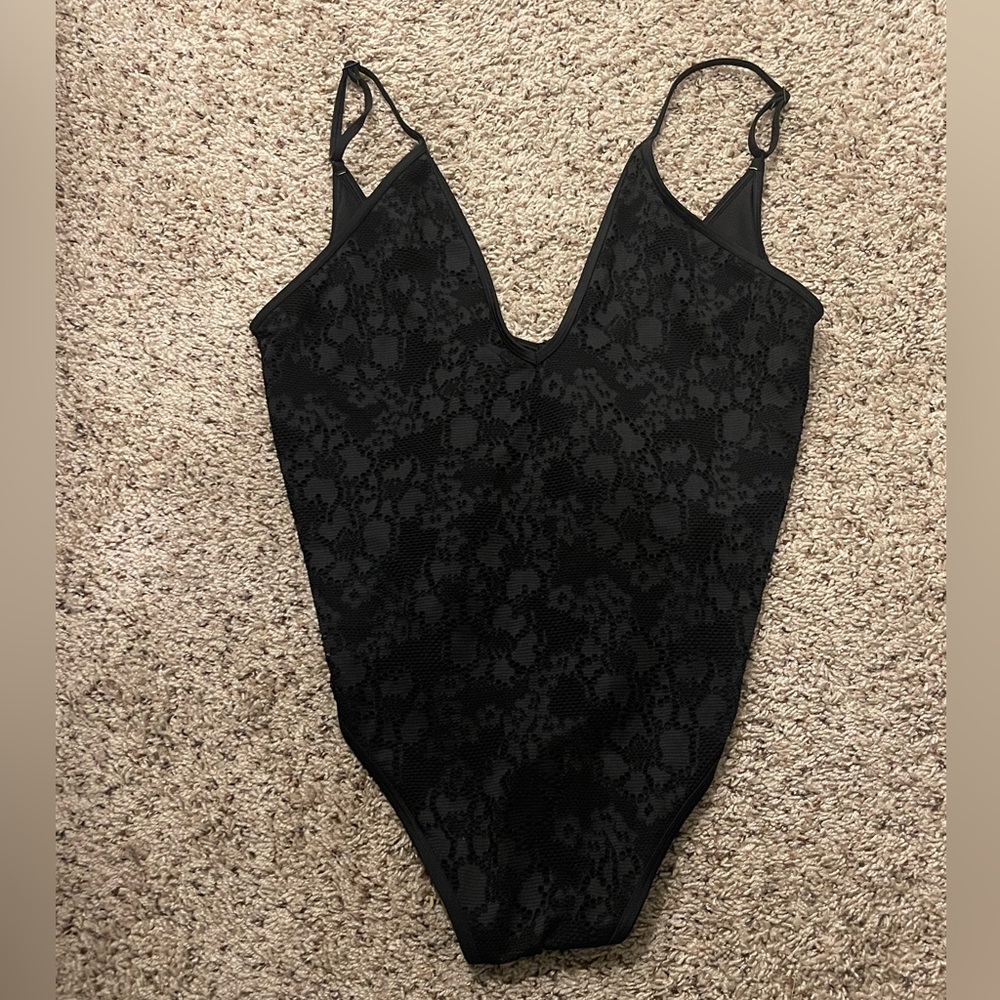 Aerie one peice